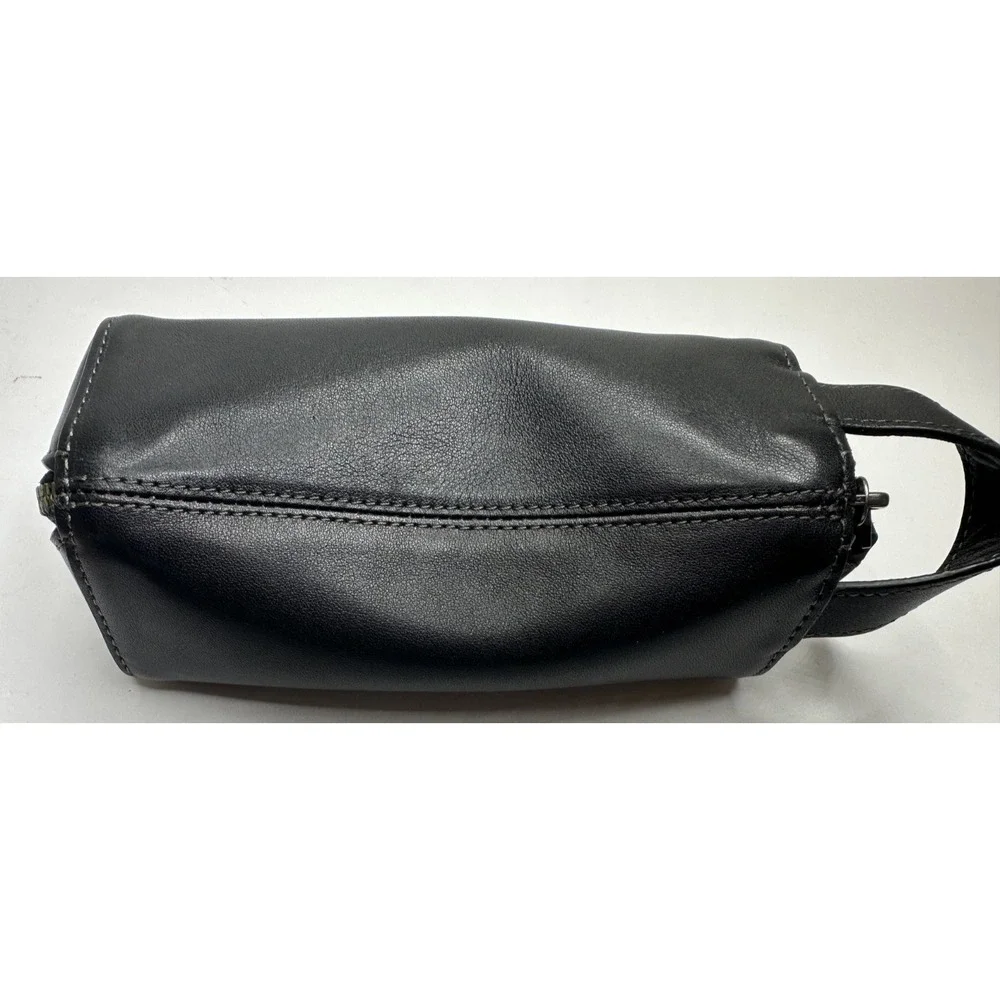 Tumi Black Leather Toiletry Kit Travel Bag Dopp Kit Round Zippered Loop Handle